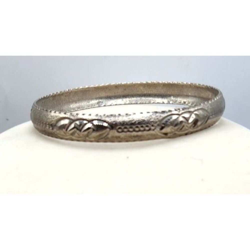 Vintage Silver Tone Etched Bangle Bracelet